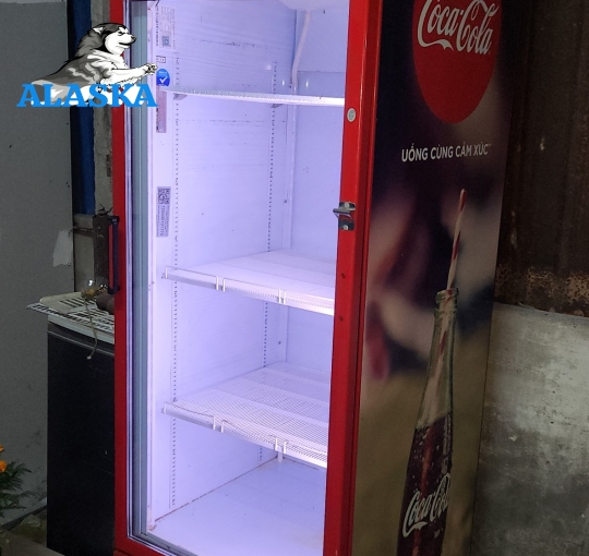 tủ mat coca 700 đời mới